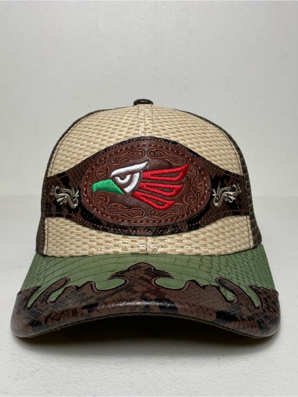 Hecho en Mexico Gorra Aguila Bordada Parche de Cuero, Estilo Vaquero